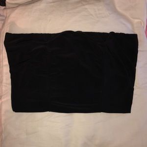 Simple black bandeau